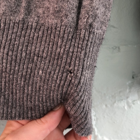 ❤️3 for $12 - Forever 21  bow sweater - Picture 5 of 5